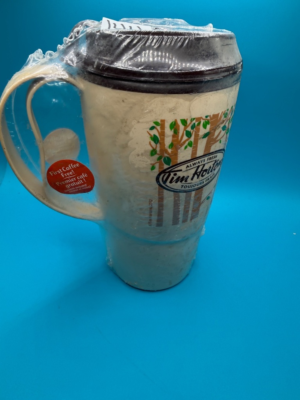Tim Hortons 2012 Beige Always Fresh Thermo-Serv Travel Tumbler Mug 22 Fl OZ